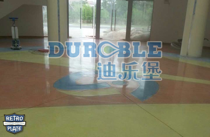力石伯樂混凝土致密鋼化拋光施工--學校大廳地坪