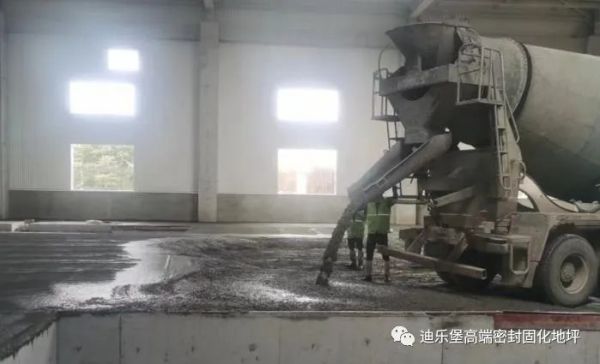 混凝土地坪裂縫 混凝土地坪裂縫